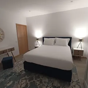  Apartment Family I Portugal