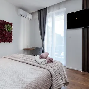 Antares Luxury 3* Split