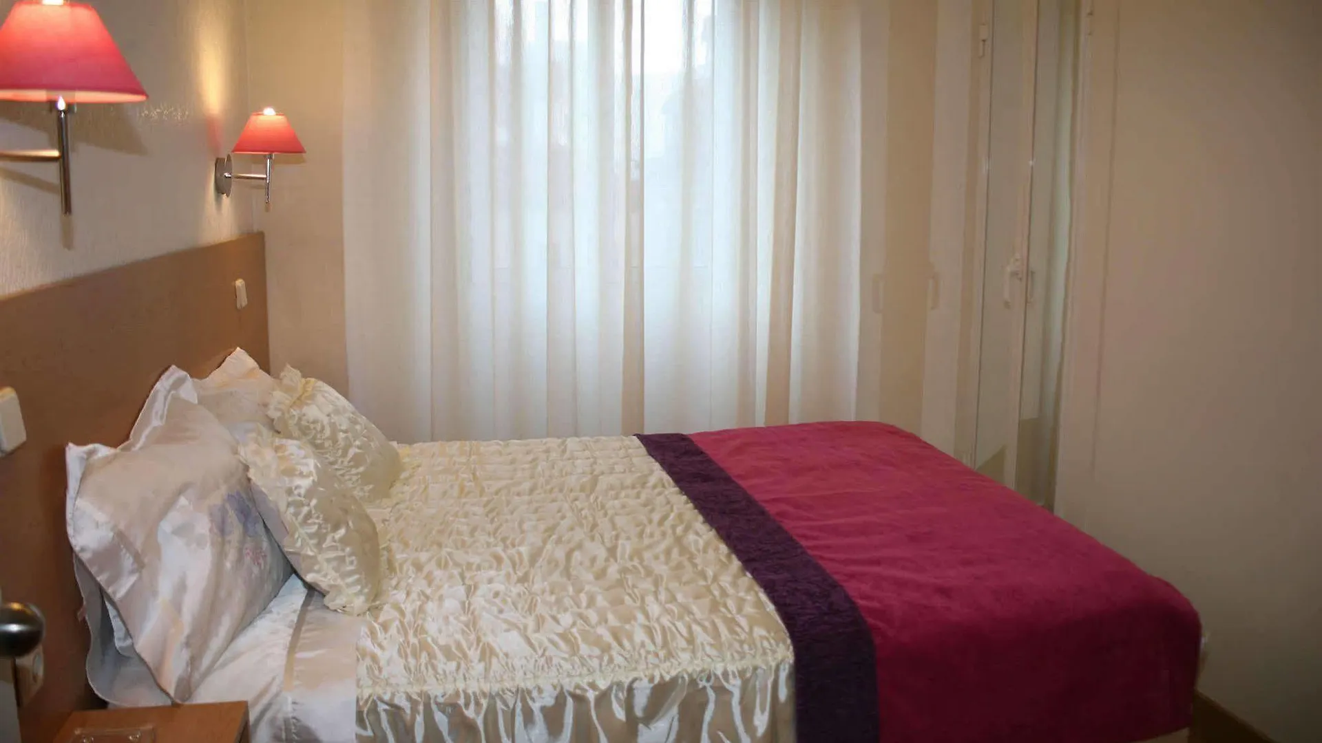 Estrela Dos Anjos Guesthouse Lisboa 3*,  Portugal